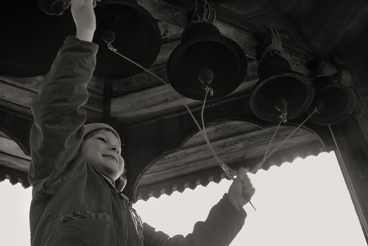 Звонят колокола