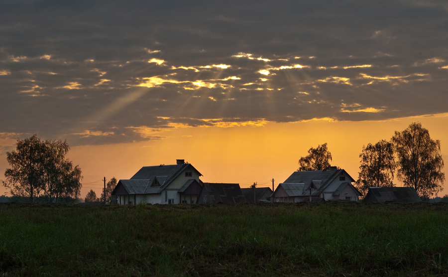 ОСВЕЩЁННОЕ УТРО