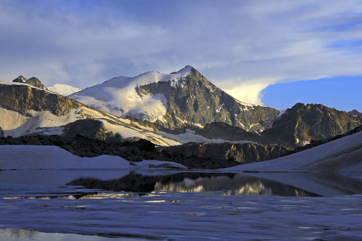 Актур Восточный