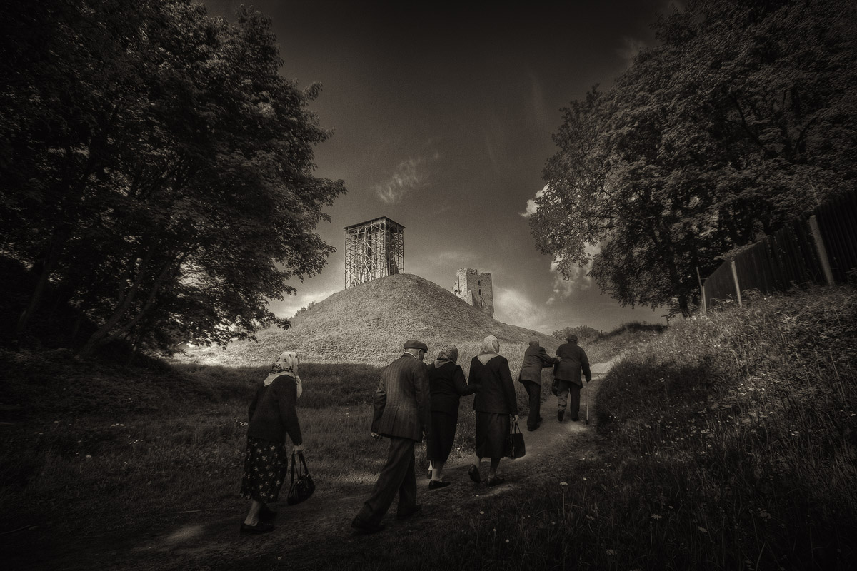 | Время уходит |