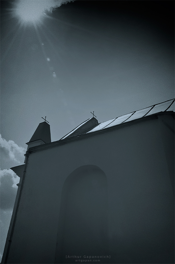 [ Костел св. Петра и Павла ]