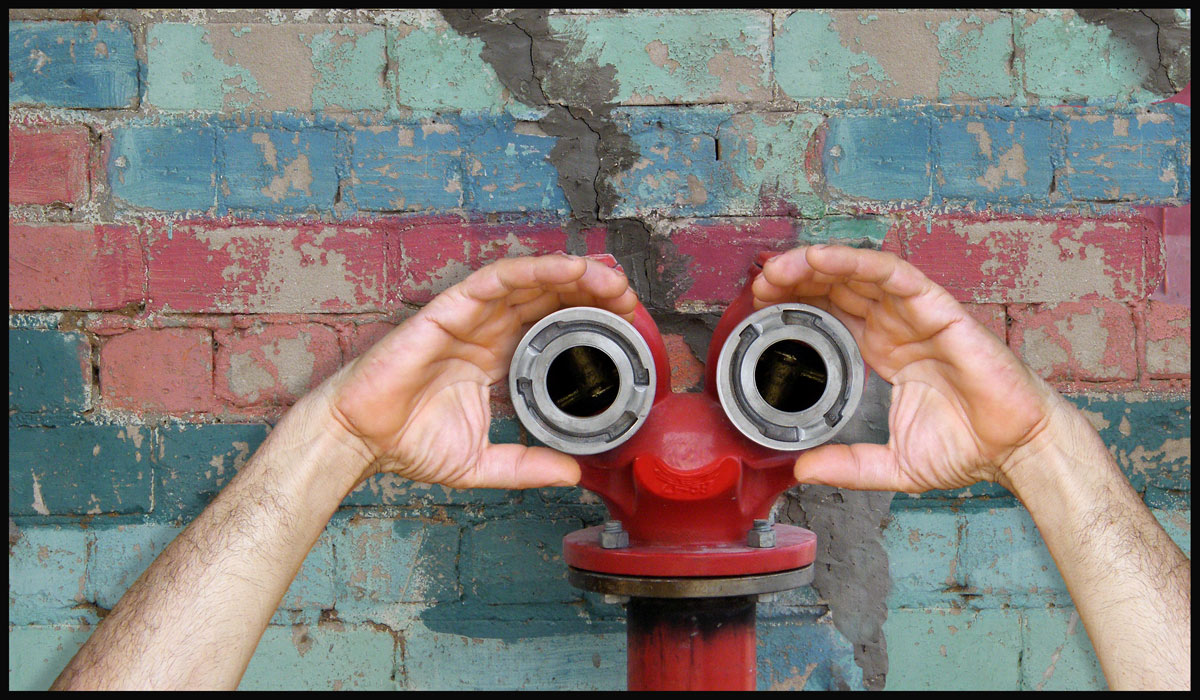 Спокойно,товарищи!!За нами наблюдают!!