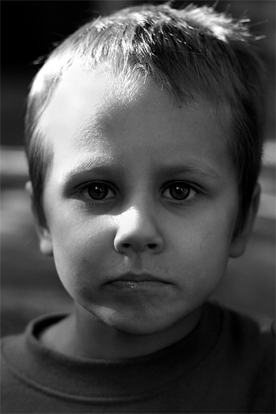 пацан с соседнего двора...