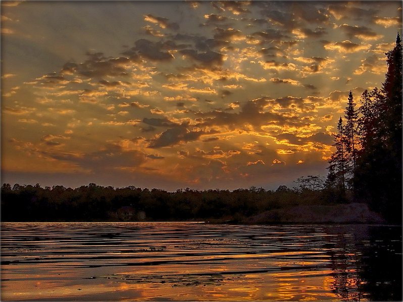 і мінаюць імгненныя летнія ночы..