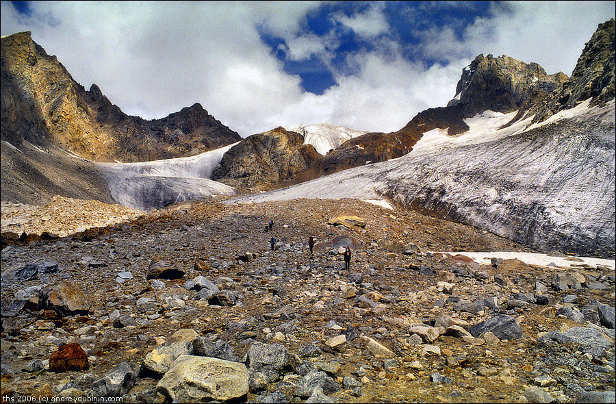 Цветная история про горы