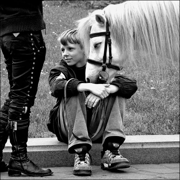 Я люблю свою лошадку...