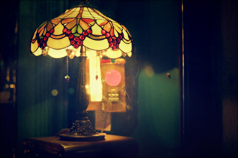 Витрина уютного магазина