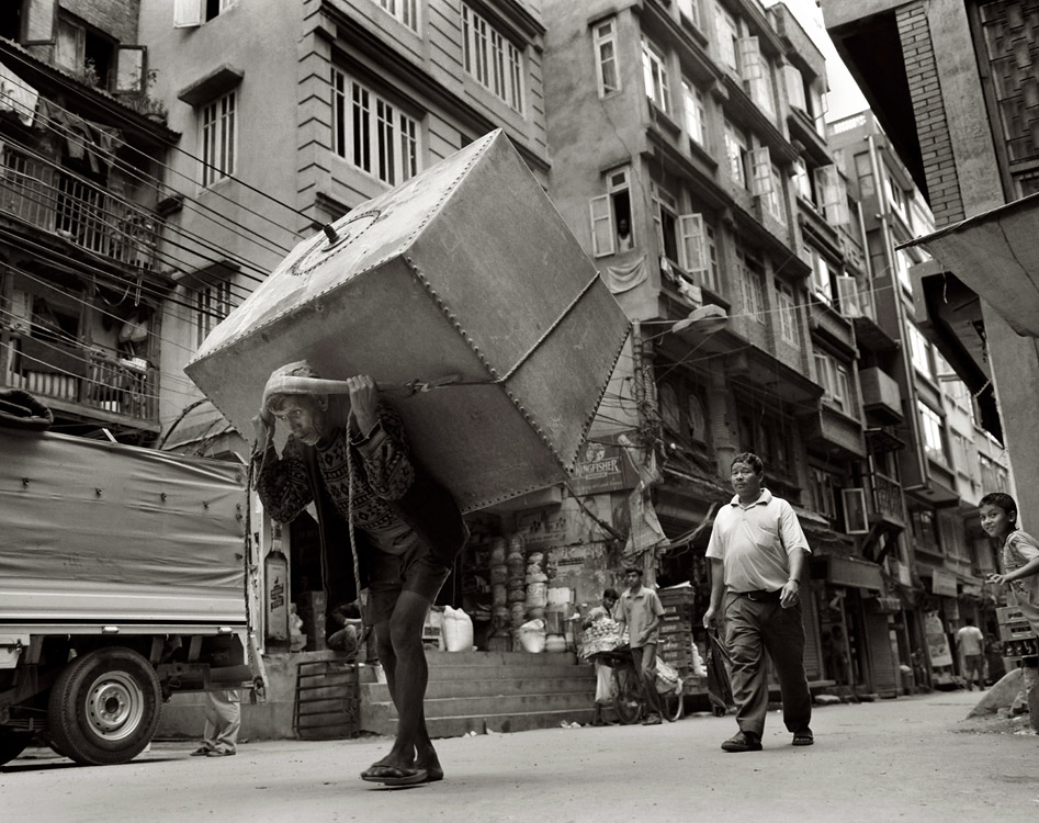 новый бачок для умывальника