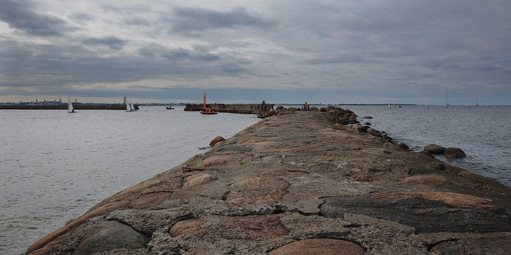 Пирита вечером