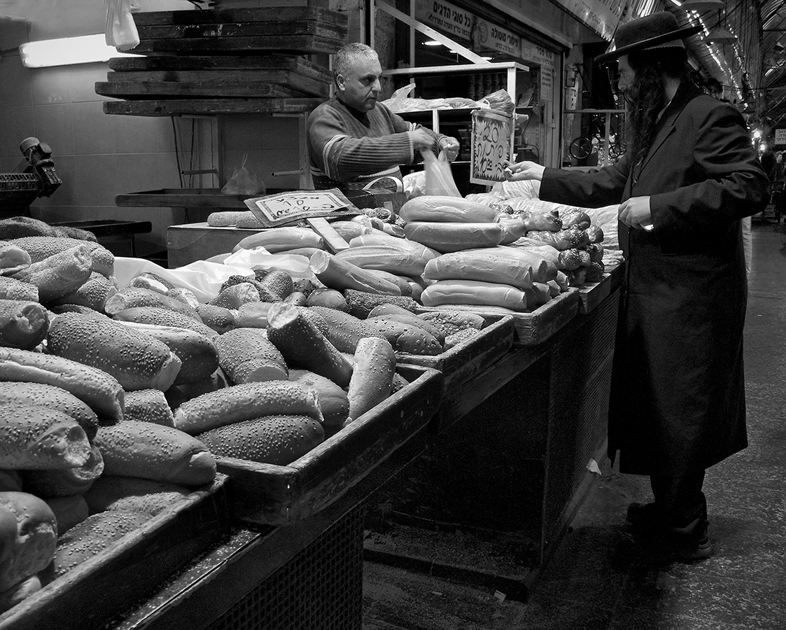 За  хлебушком