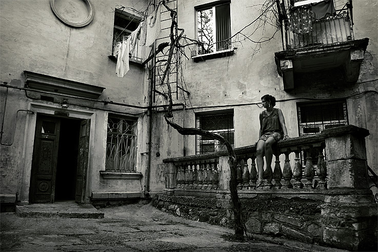 Из серии дворики Севастополя