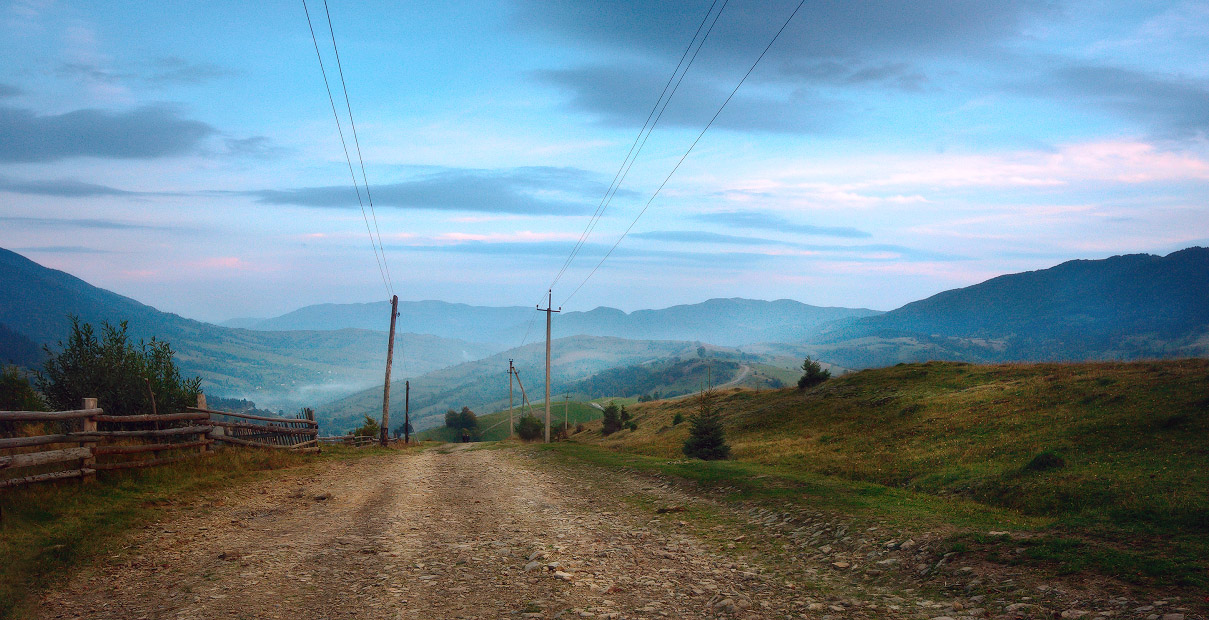 На каменке после заката