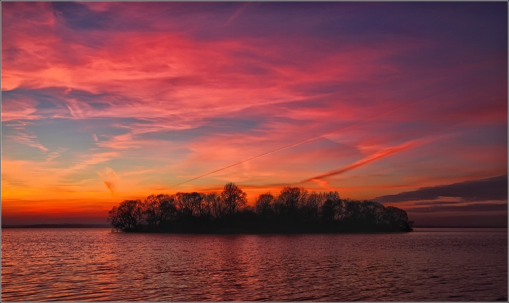 / Небо, море, облака... /