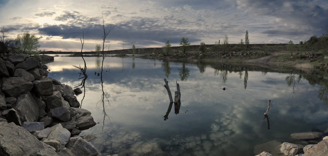 Вечер В Старом Карьере