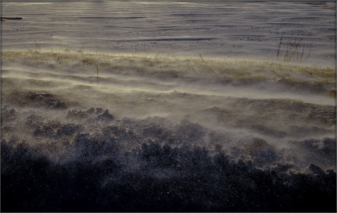 заметает зима, заметает...