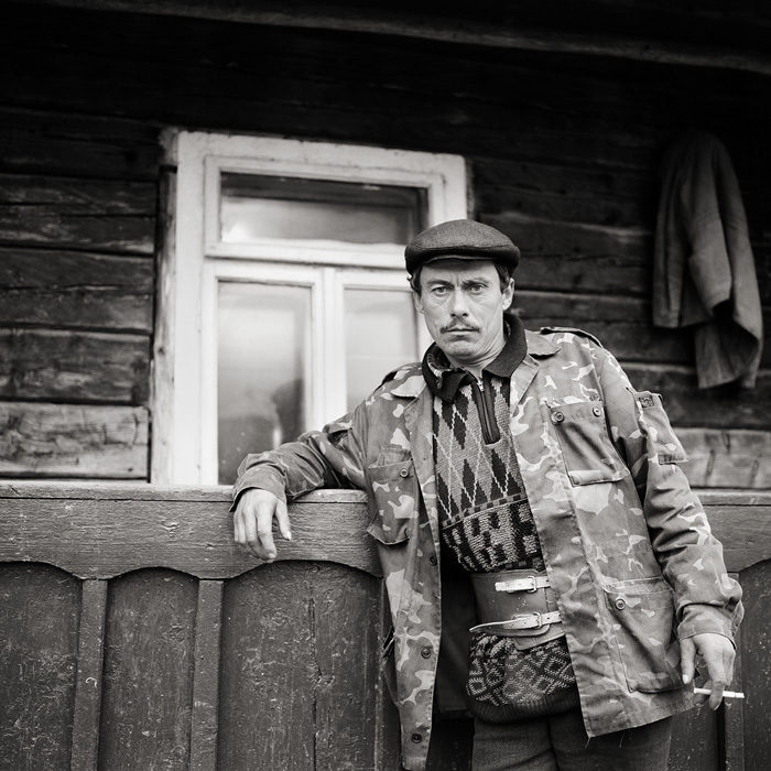 из деревенского