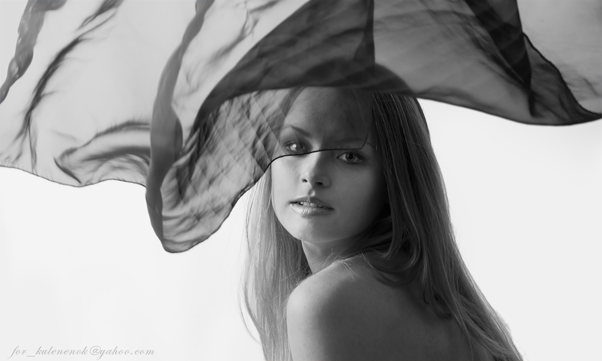 Улетающий платок