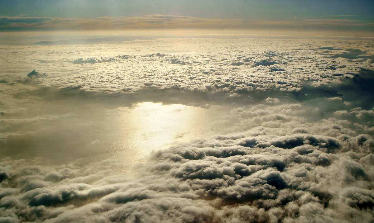 там за облаками