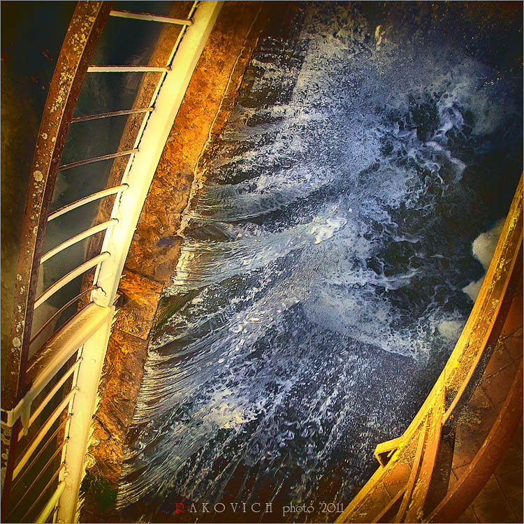 Воскресенье...