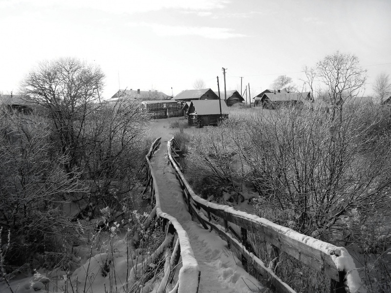 Заснеженный мостик