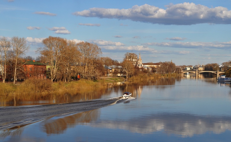 "Давай дружок по Вологде кружок"