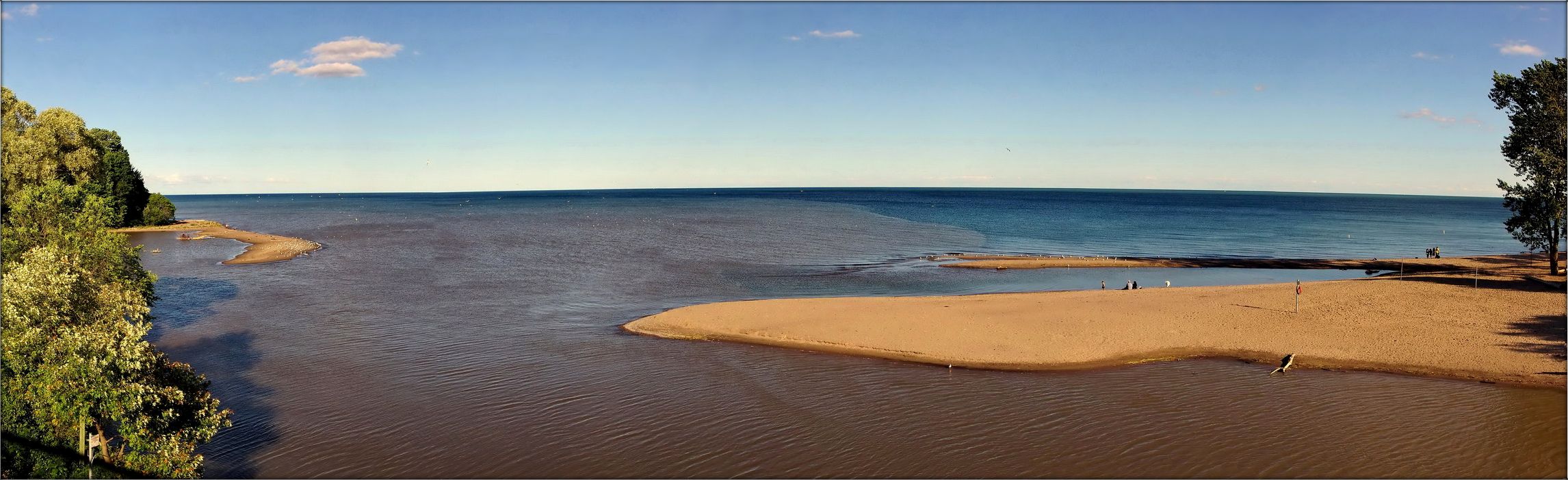 где Руж встречается с Онтарио