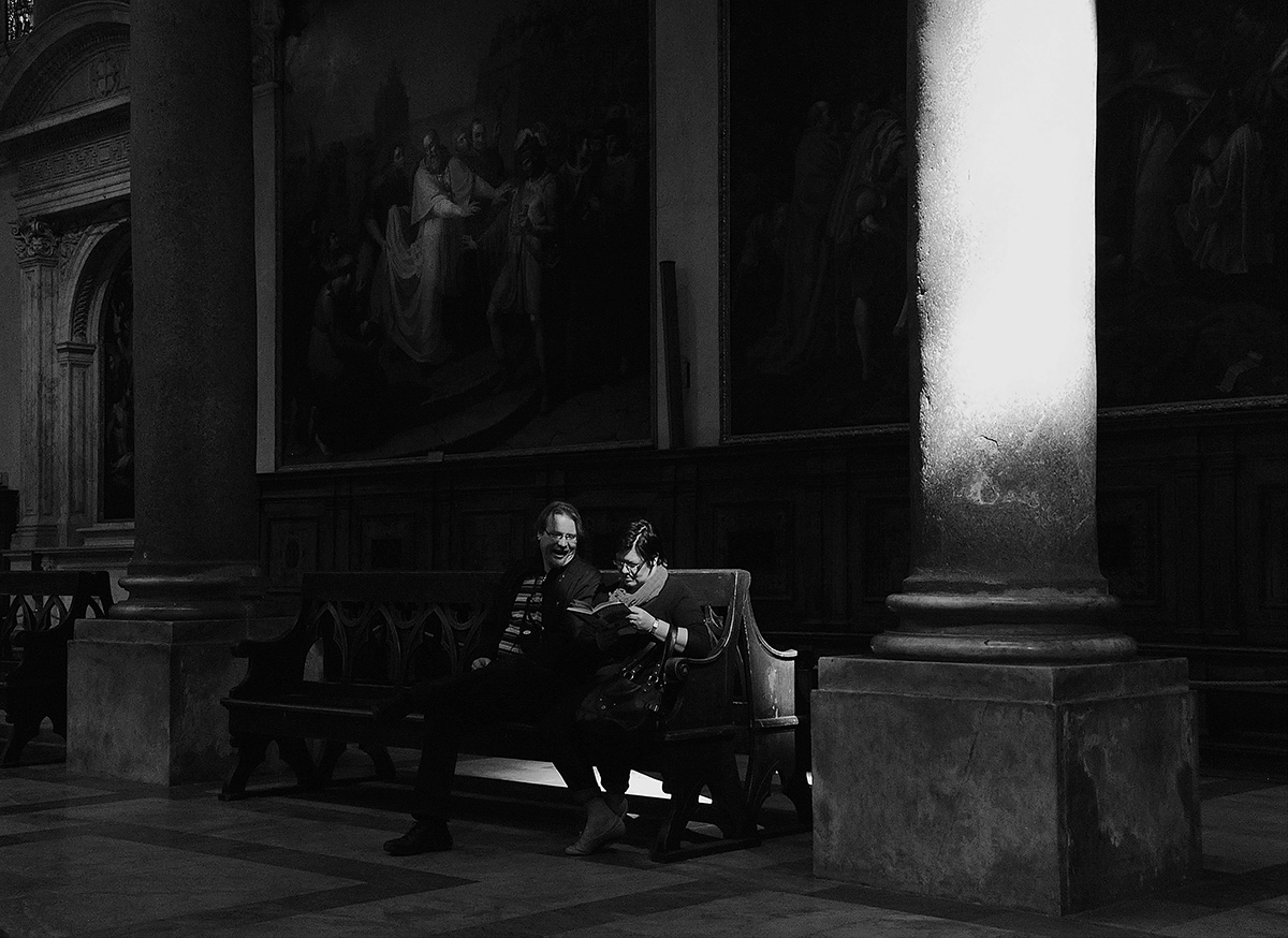 С подсветкой