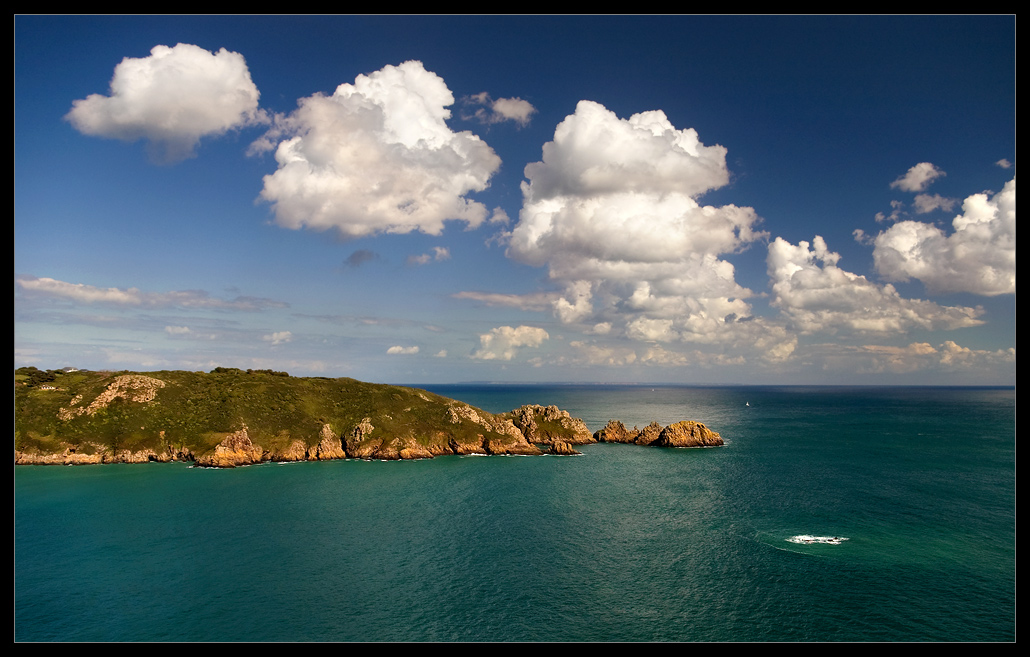 Бирюзовая бухта