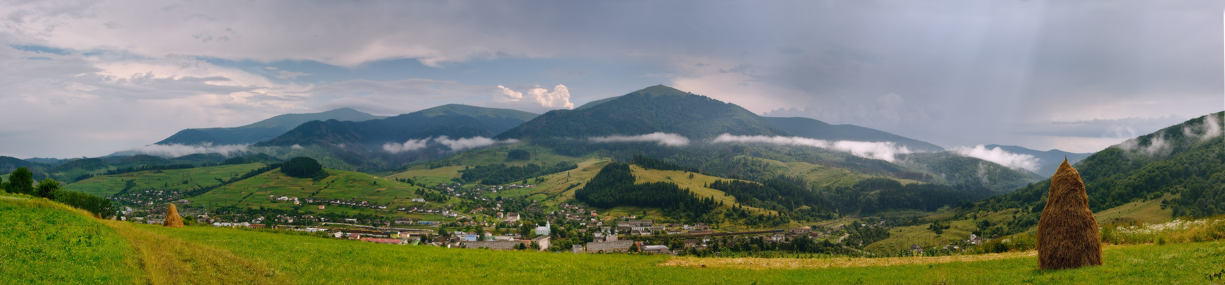 Появлялись облака, улетали в небо