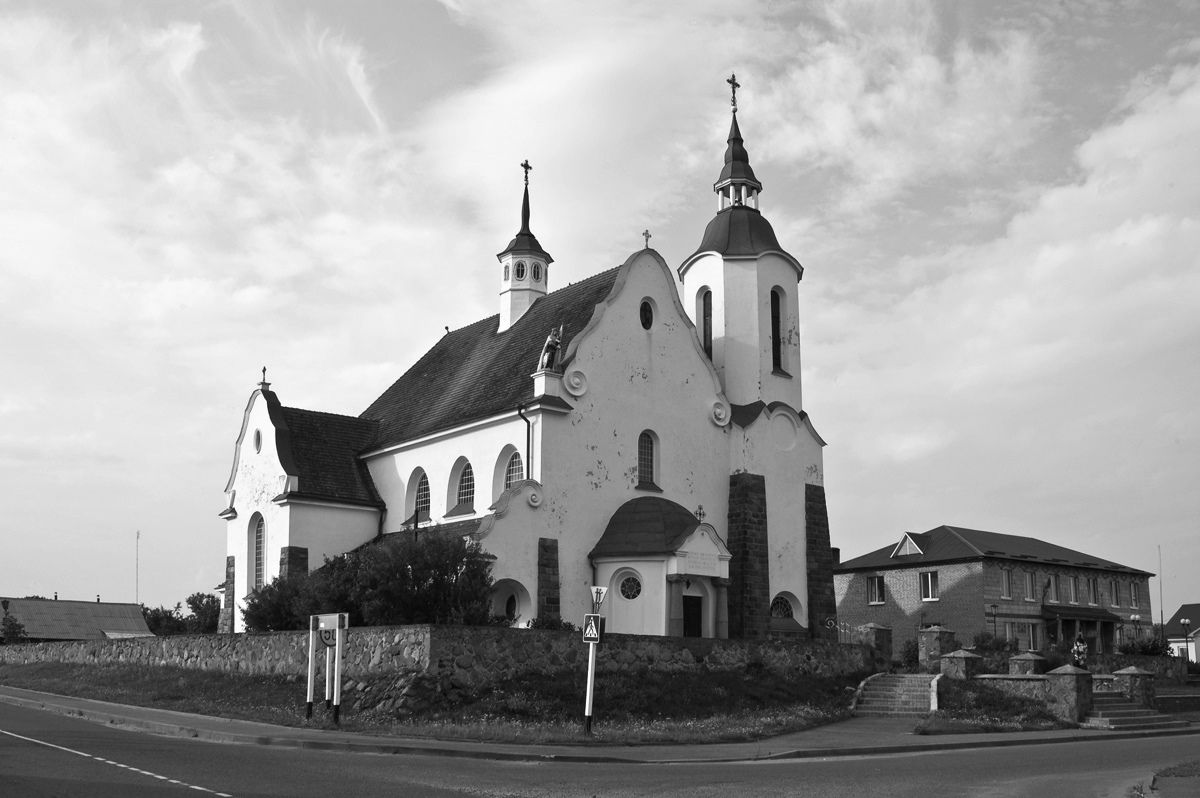 Костел в Солах