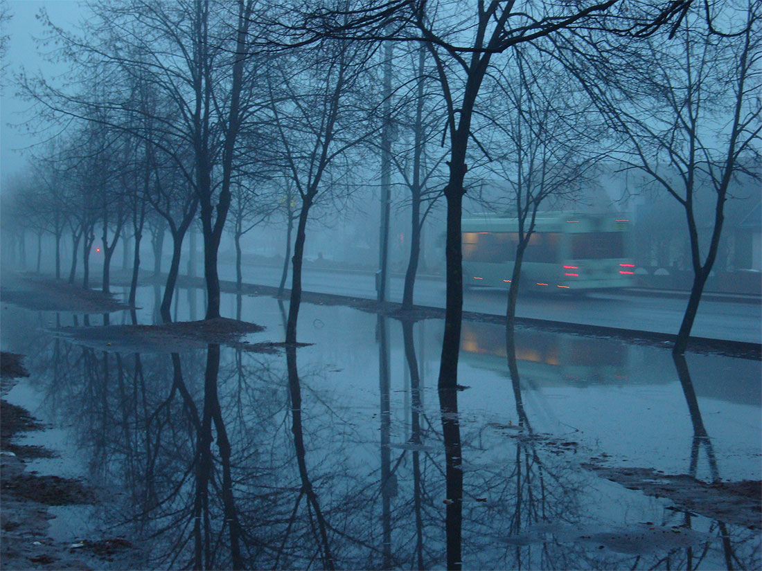 Весна. Вечер.