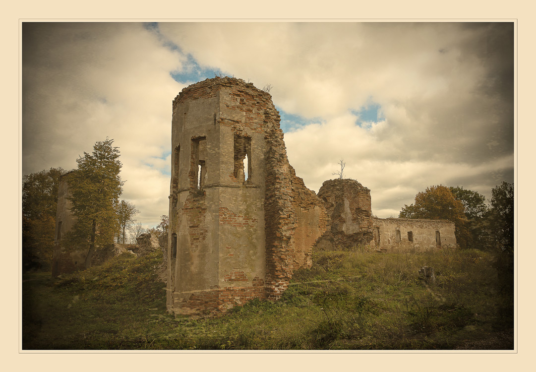 Башни Гольшанского замка 2