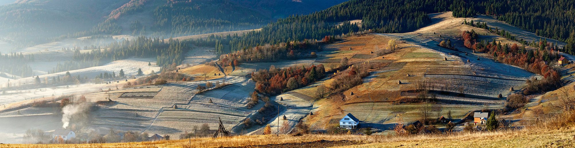 ............Утро в Карпатской деревне............