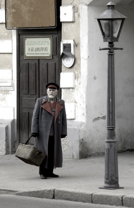 Про старый фонарь и бывшего генерала...