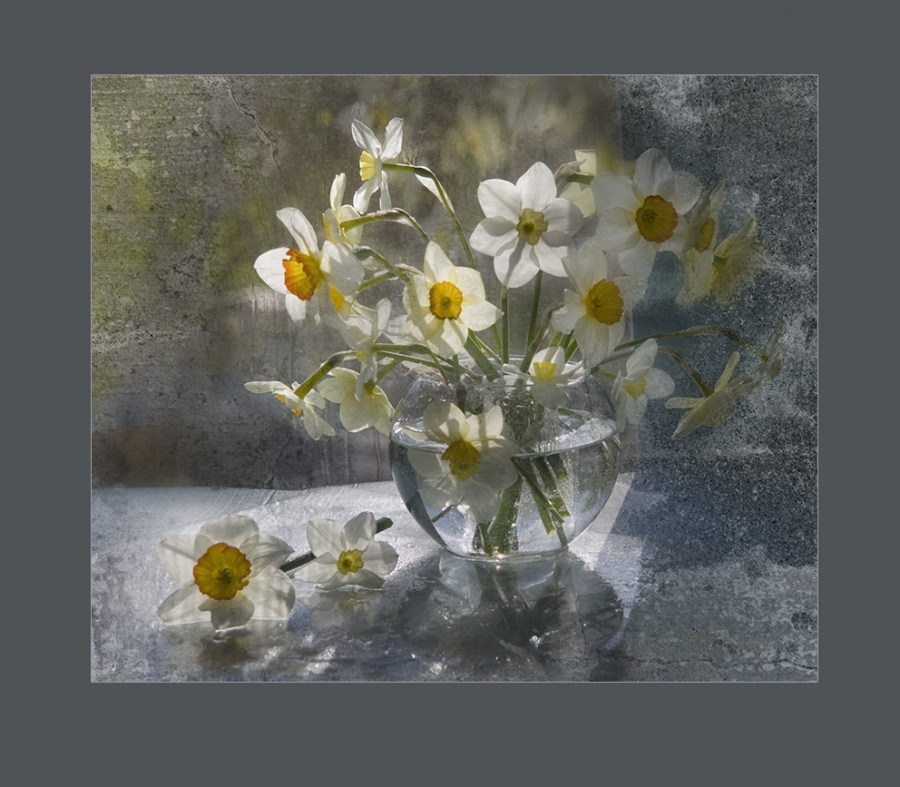 Букетик на окне.