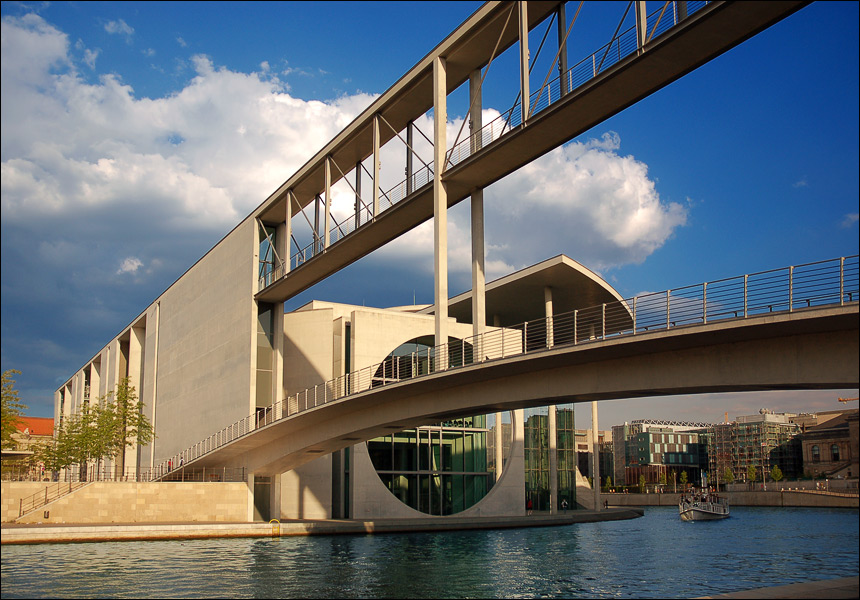 Marie-Elisabeth-Lüders-Haus
