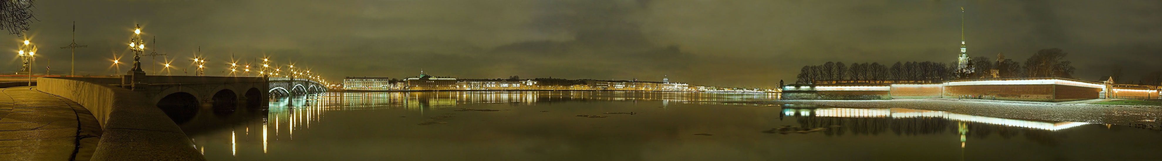 Случайные изгибы соответствий, подхватывая, душу погружают...