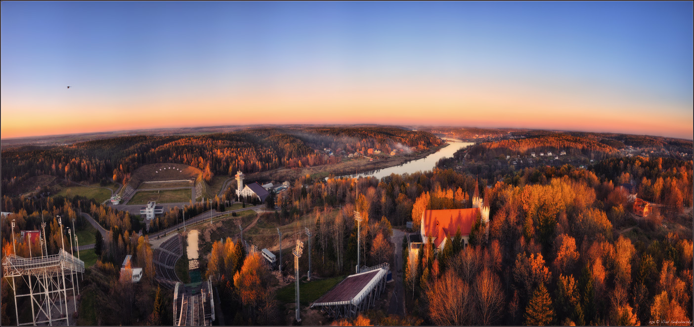 / Раубичи. Вид на Крестогорский ( св. Матвея ) костёл и окрестности /