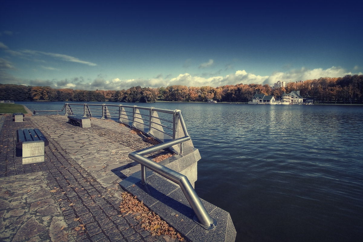 |   Набережная   |