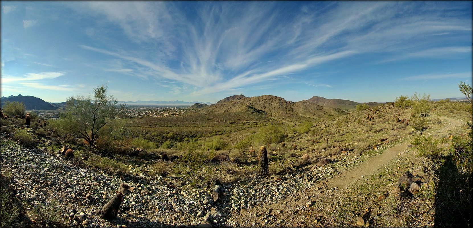 по тропинке