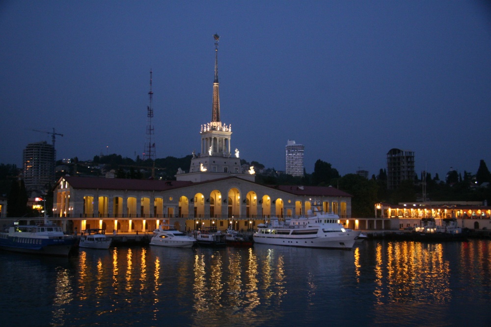 Вечерний морвокзал