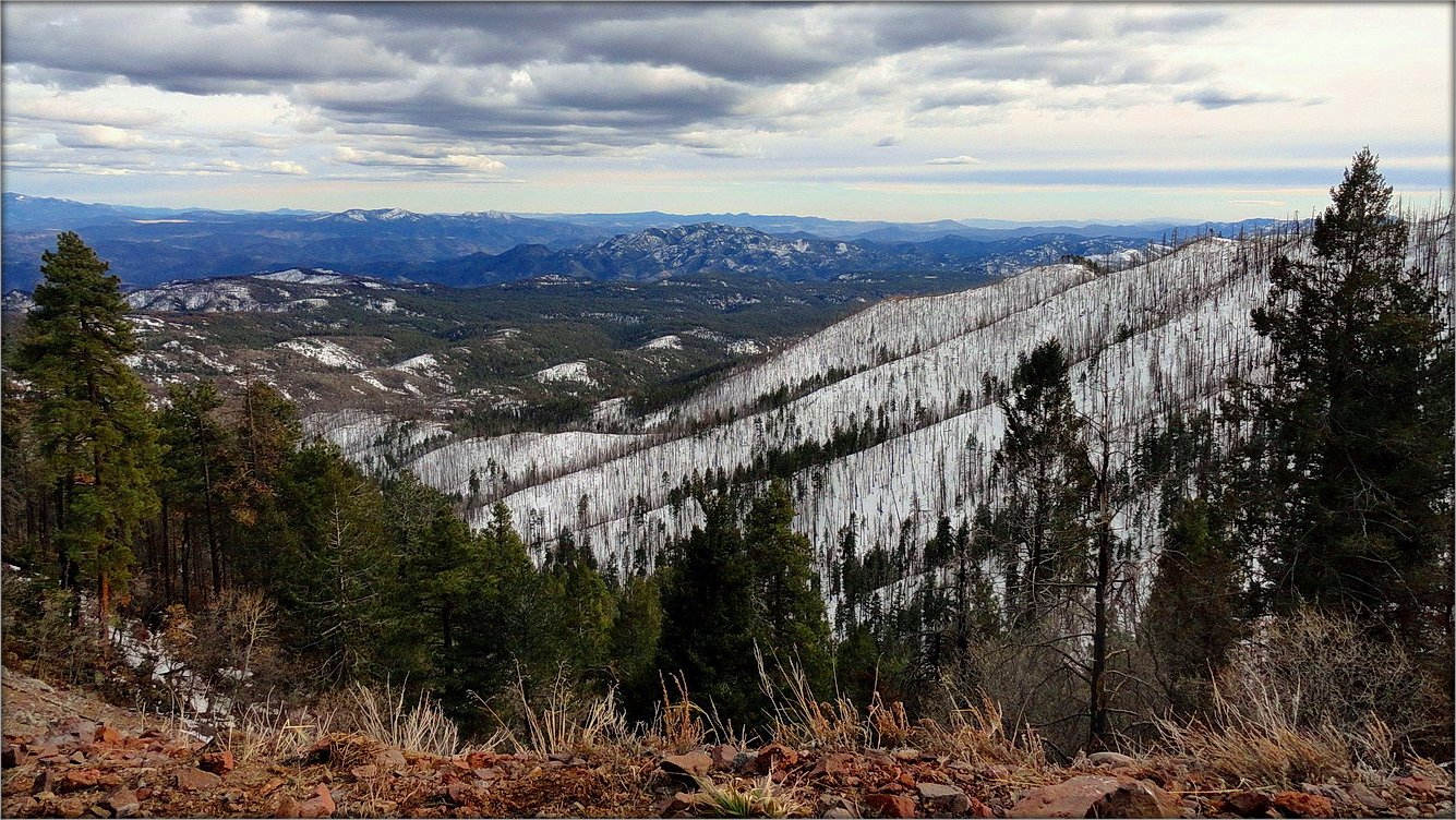 в горах Апачи