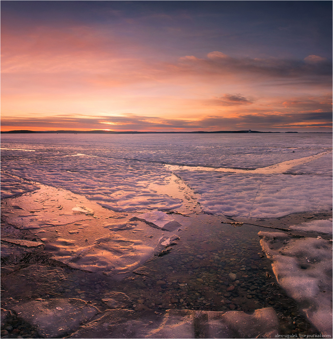 .........Как лед тает.........