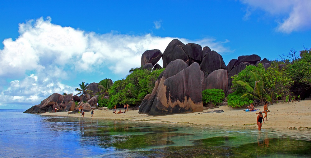 Пляж Anse La Source a Jean*