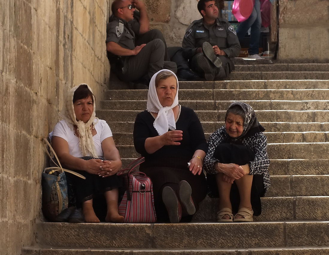 ПАЛОМНИЦЫ..