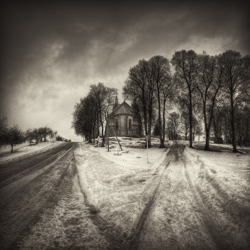 костел Девы Марии