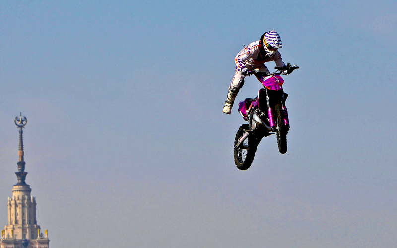 Пролетая ...