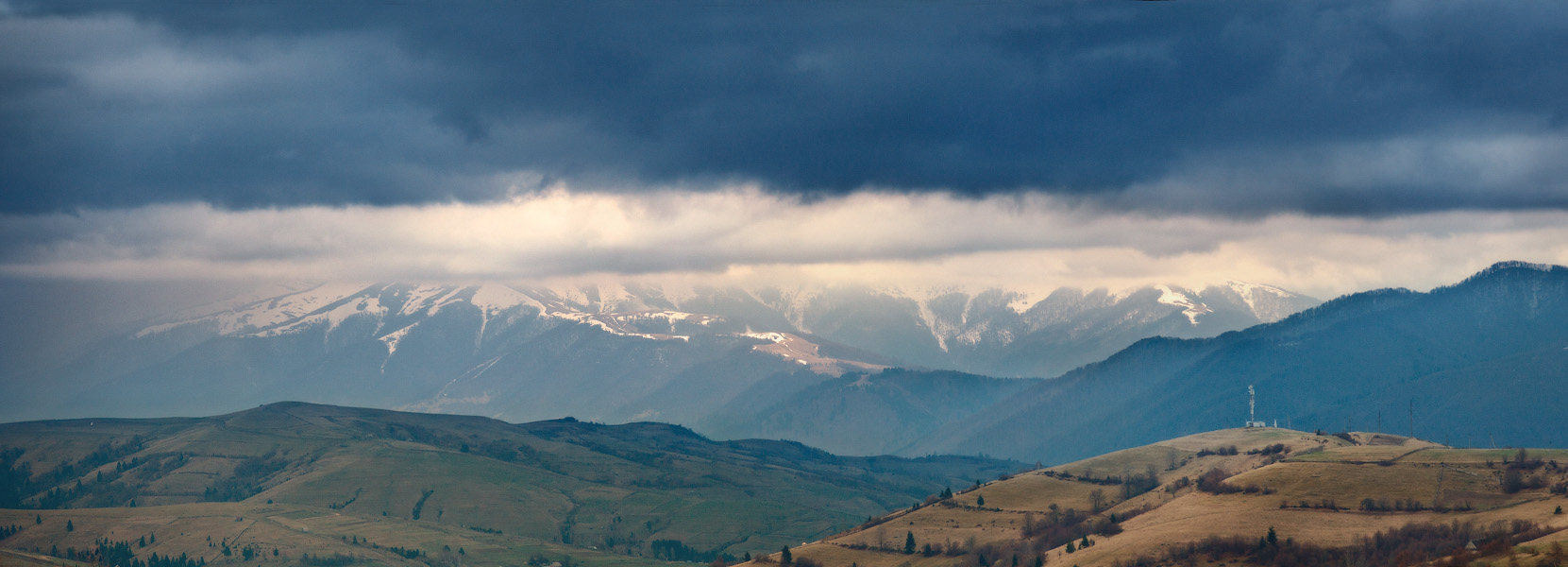 Апрельские Карпаты