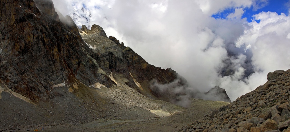 "Теплый угол"