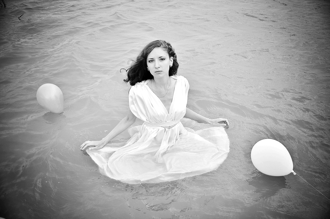 Алёна и 2 шарика